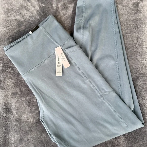 Women’s Victoria’s Secret VSX Essential High Rise Leggings - NWT Size Large - Picture 1 of 6